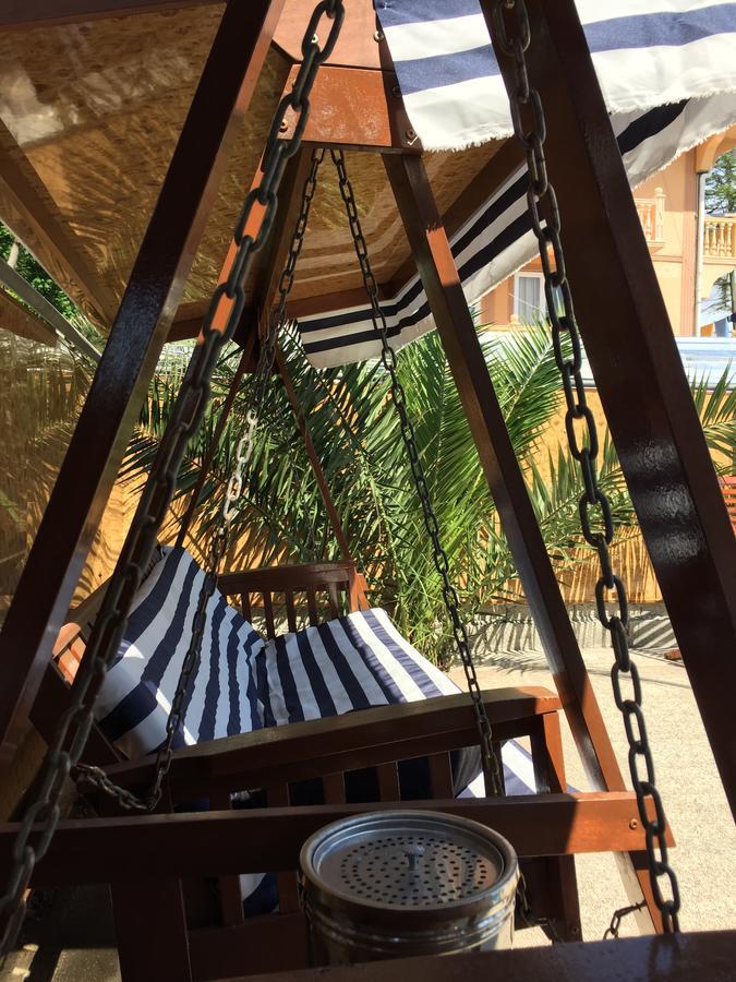 Hotel George Уреки Екстериор снимка